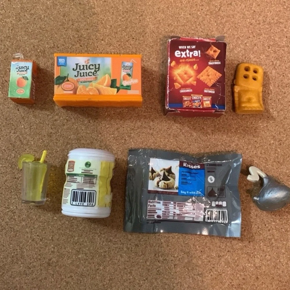 Mini Brands Shopkins Lot-Hershey’s, Funfetti, Popsicle,Cake,Juice,Cheez-It